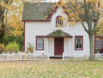 10 Mistakes First Time Home Buyers Need to Avoid